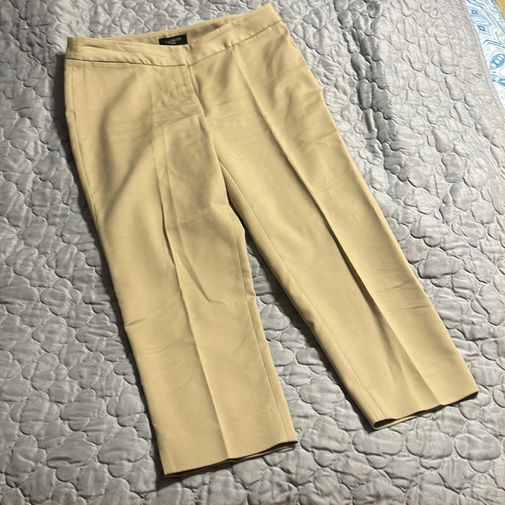 Talbots khaki Capri pants 10p